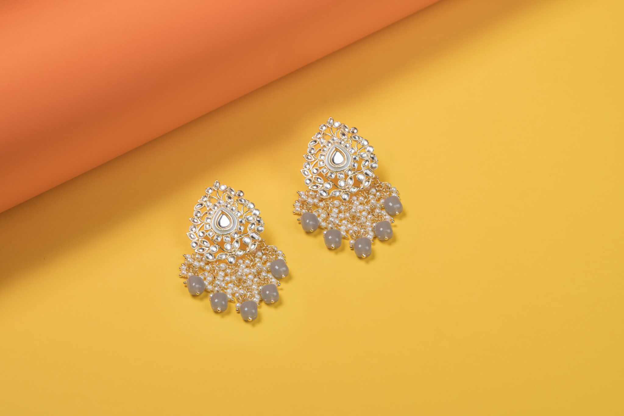 YOSHA premium Jewellery Store Exclusive earrings