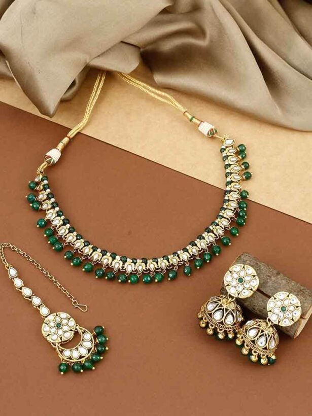 Buy Simran White Kundan Necklace Set