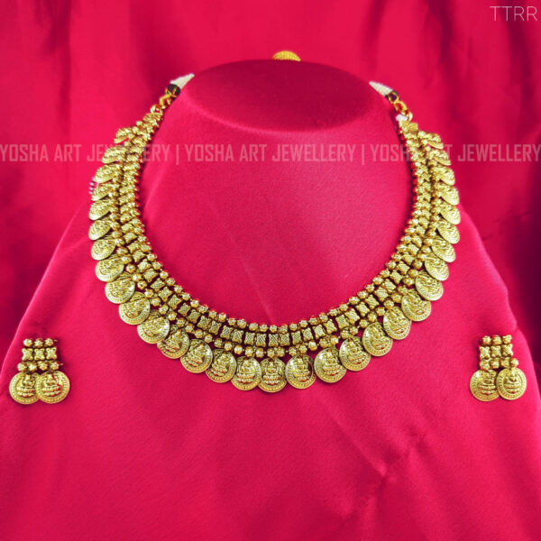 Buy Aanya Matte Gold Necklace NK0178