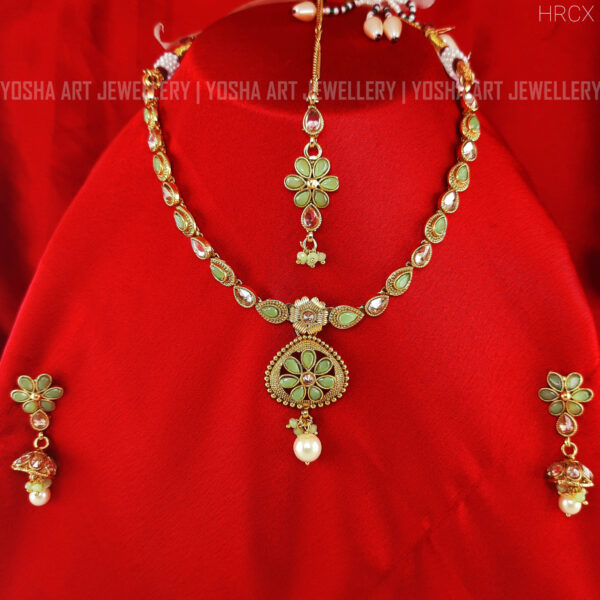 Buy Ishani Mint Green Pendant Necklace NK0187